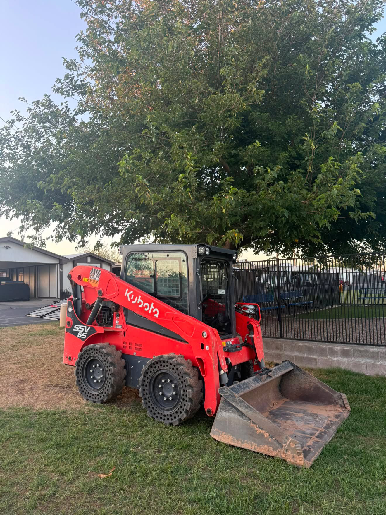 Kubota SSV65 Skid Steer